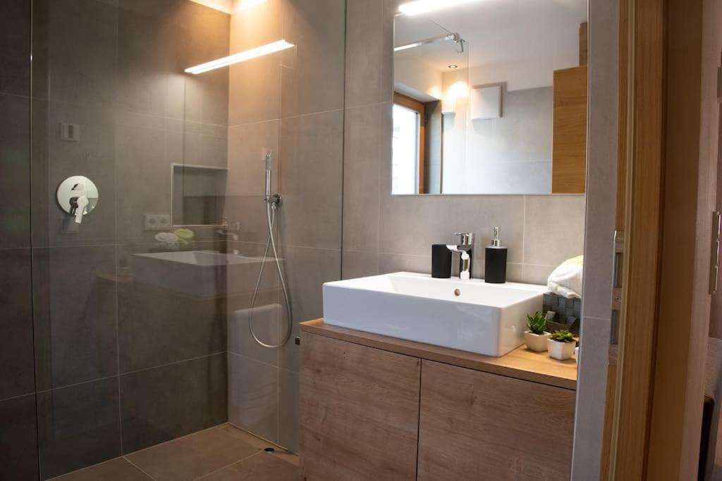 Appartement Sonnlicht Falzes Luaran gambar